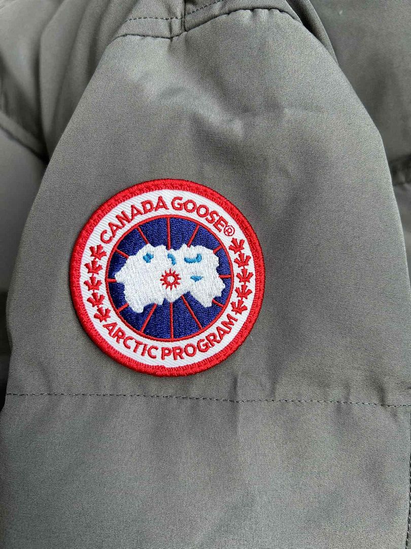 Canada Goose Macmillan Parka Jacket - Image 33