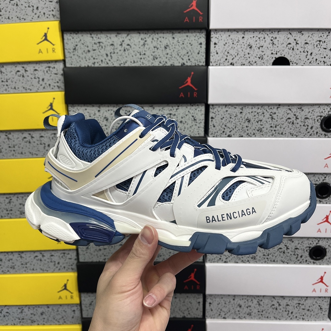 Balenciaga Track - Image 5