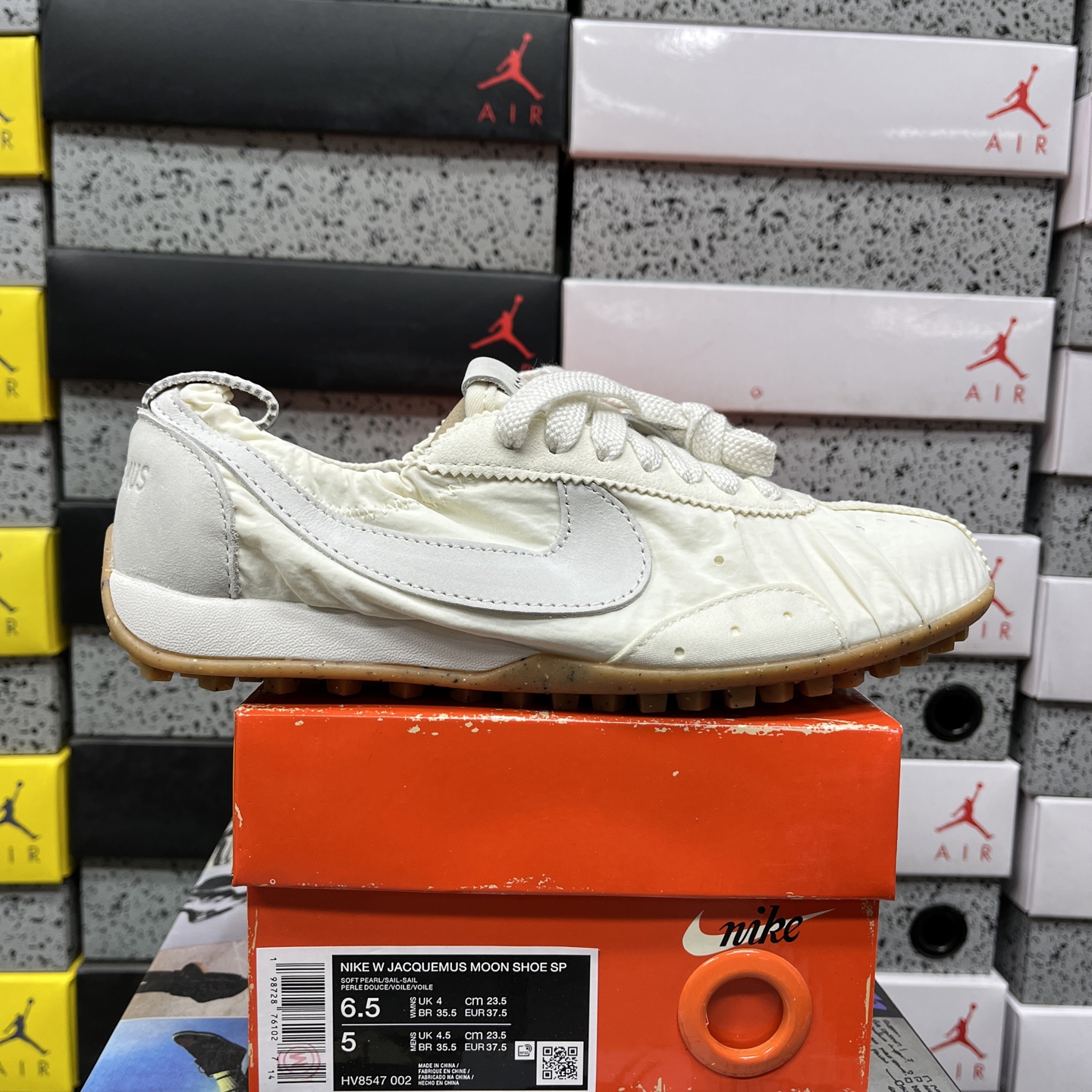 Nike Moon Shoe - Image 11
