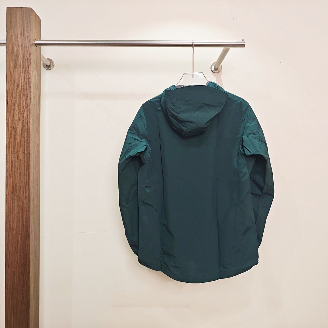 Arc'teryx Squamish Hoodie - Image 35