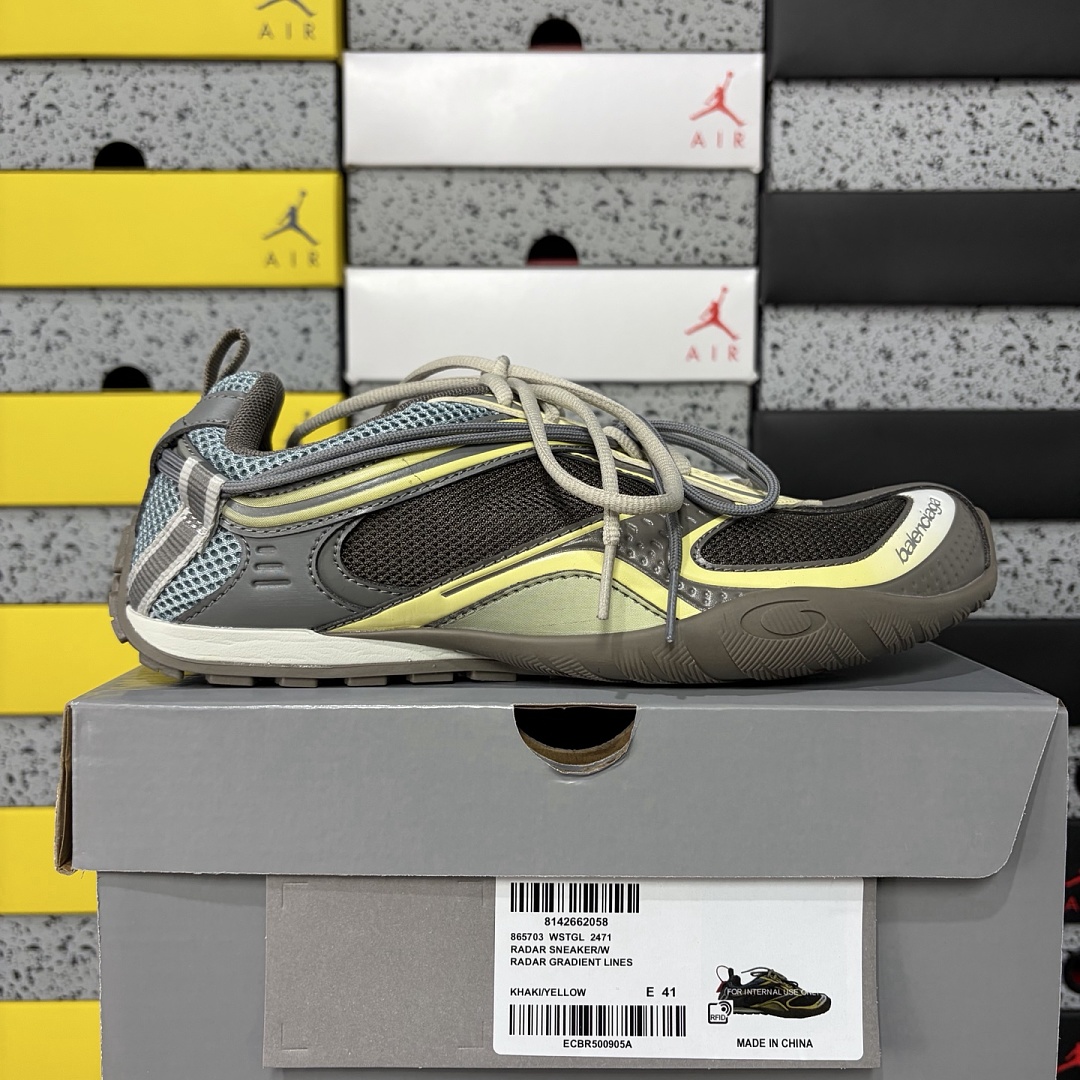 Balenciaga BLCG Radar 25 Gen