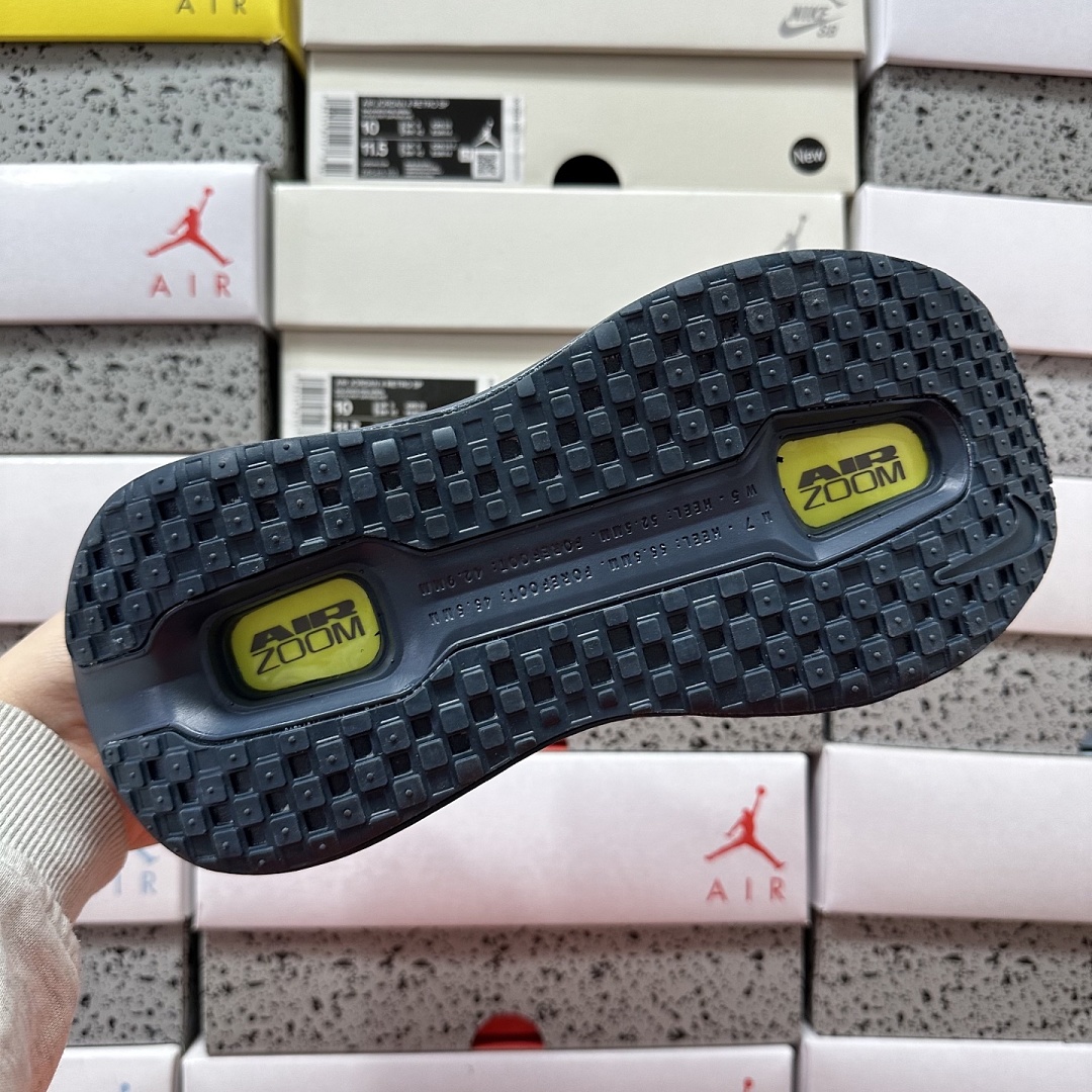 Nike Vomero Premium HQ2050-611 (Blue Yellow) - Image 10