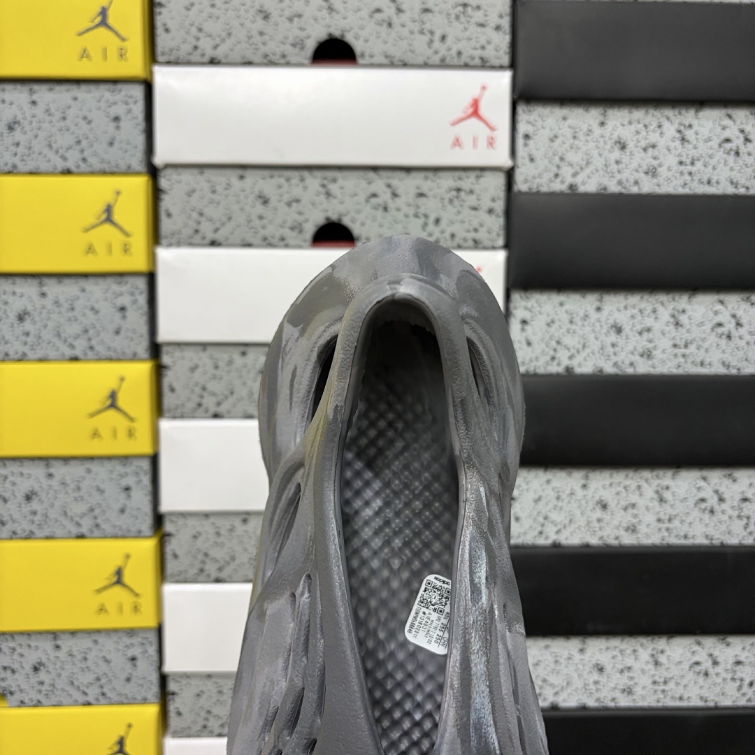 Adidas Yeezy Foam RNR MX Granite Clogs - Image 3