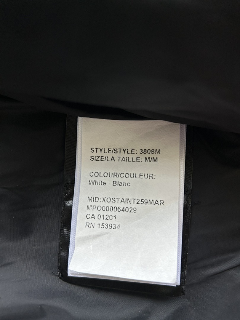 Canada Goose Wyndham Parka - Image 24