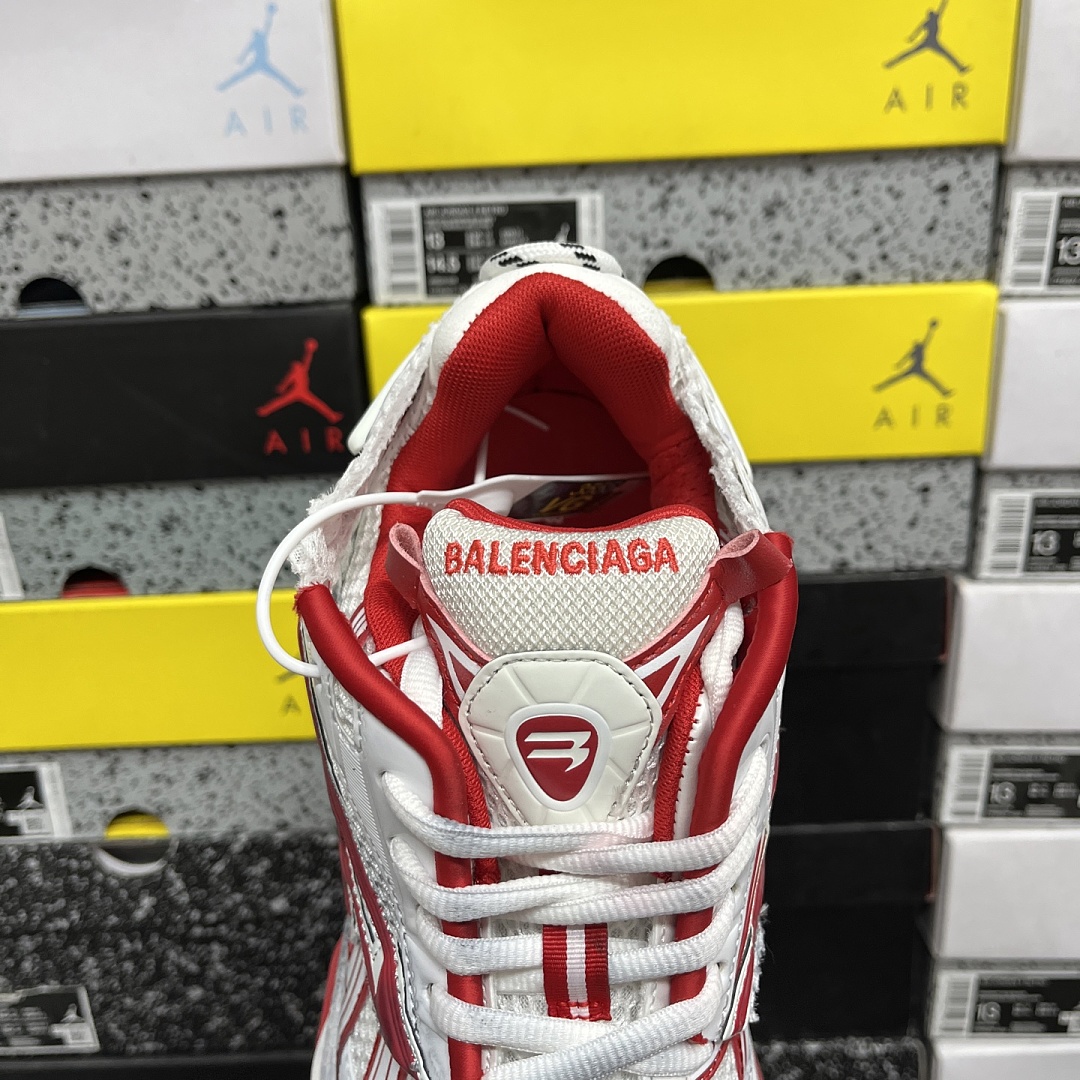 Balenciaga BLCG Runner 7.0 - Image 4