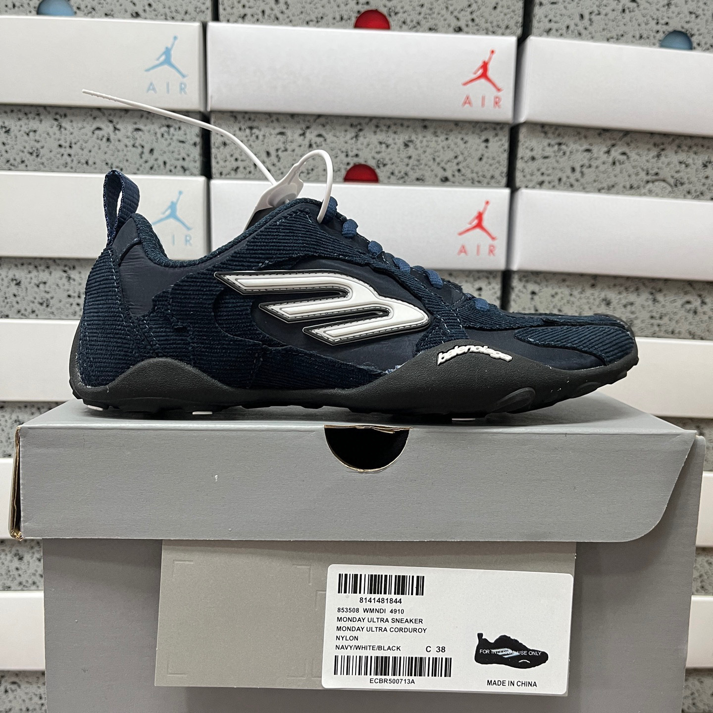 Balenciaga Monday UItra 21 Gen - Image 11