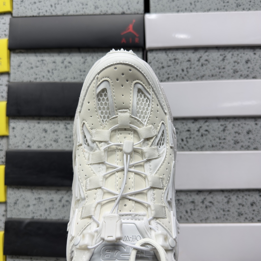 Off-White Be Right Back - Image 2