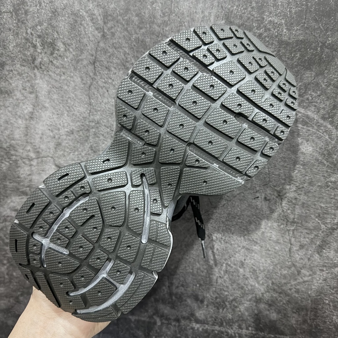 Balenciaga 3XL Syede - Image 24