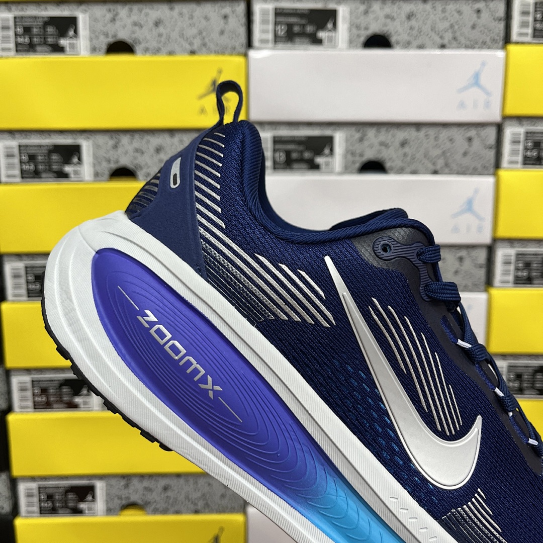 Nike Zoom Vomero - Image 7