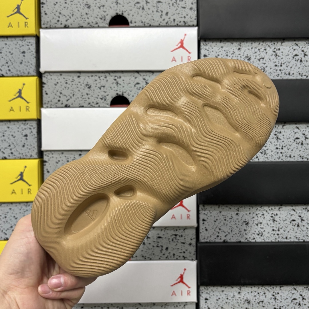 Adidas Yeezy Foam RNNR Ochre Clogs - Image 5