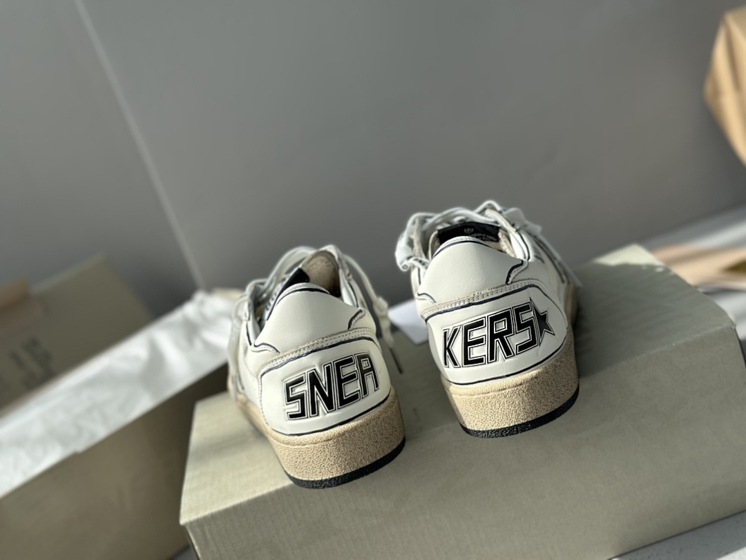 Golden Goose Deluxe Brand White Leather Blue Stitching - Image 5
