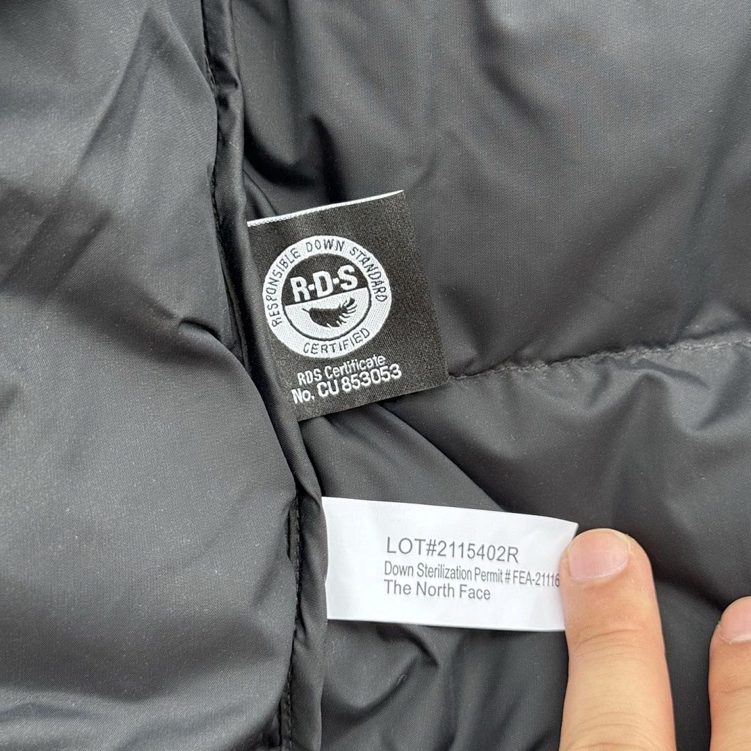 The North Face TNF 1996 Retro Nuptse 700 Fill Packable Jacket - Image 90