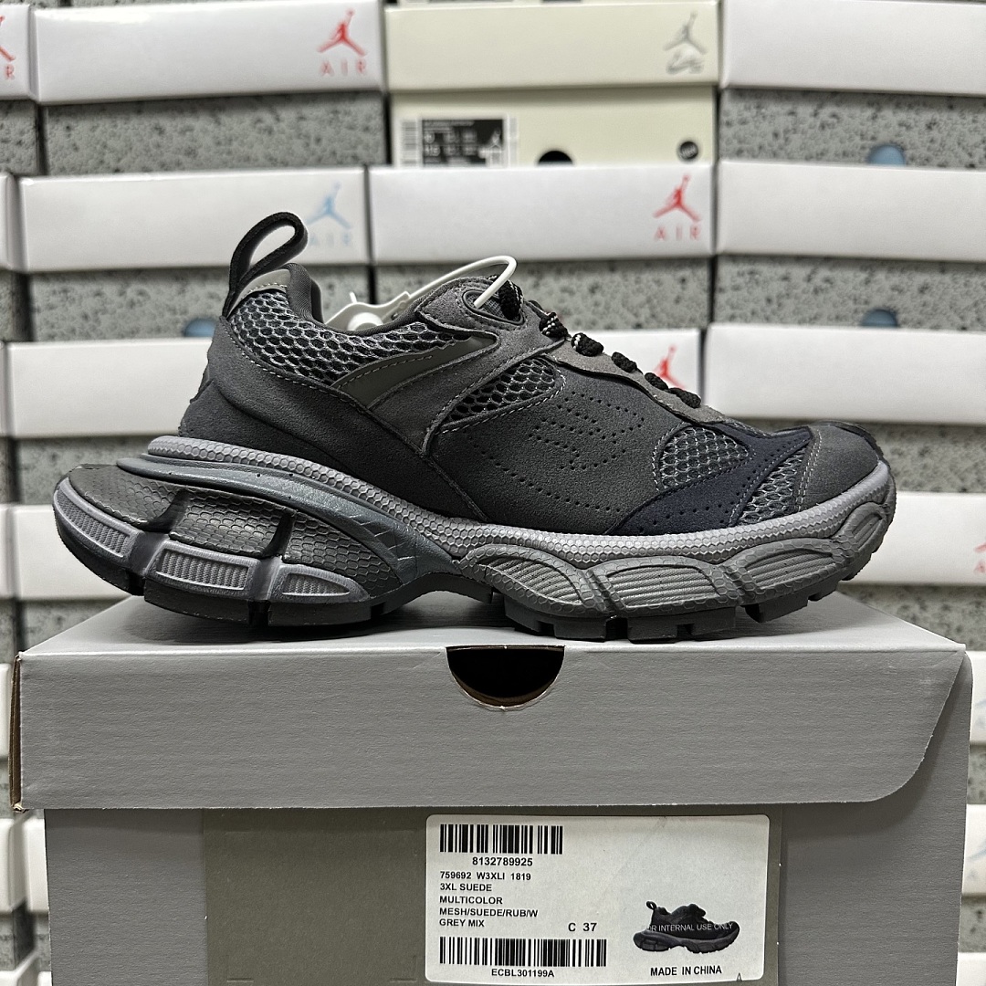 Balenciaga 3XL Sneakers - Image 18