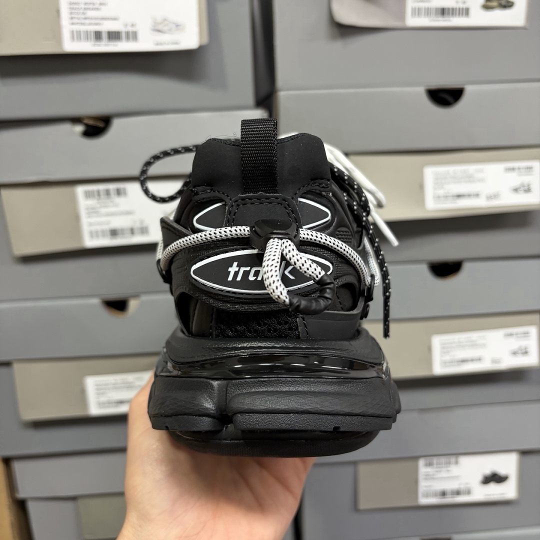 Balenciaga Track Trail Laces 3.0 - Image 6