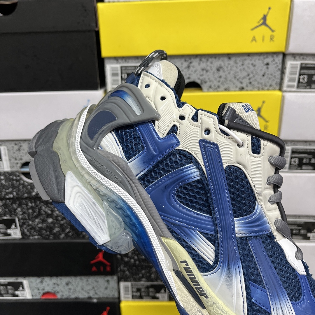 Balenciaga BLCG Runner 7.5 - Image 7