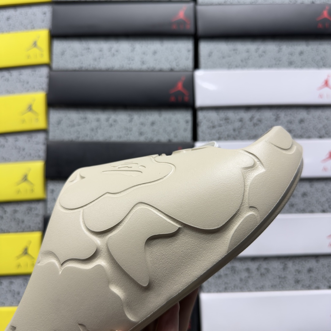 Bape Slide #1 Beige Solid Camo Cream Yellow 0ZXSLM323911Q - Image 2