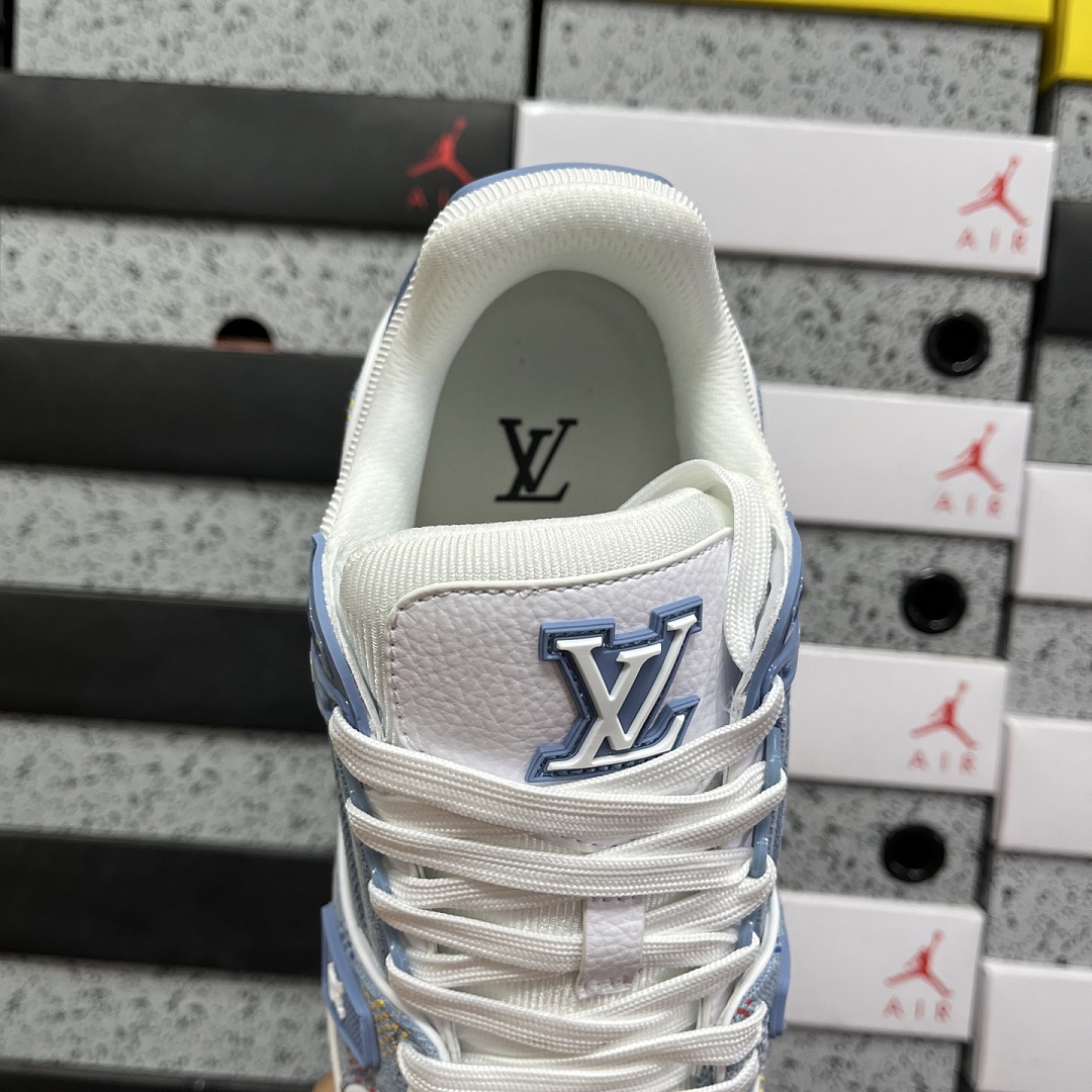 Louis Vuitton Trainer 1-19 - Image 6