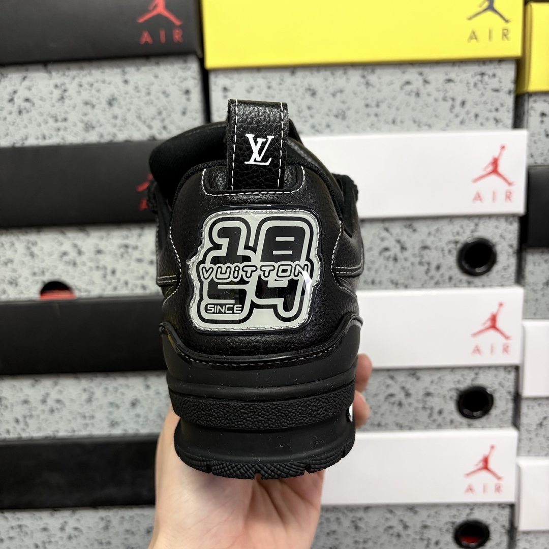 Louis Vuitton Skate Sneaker Clover - Image 8