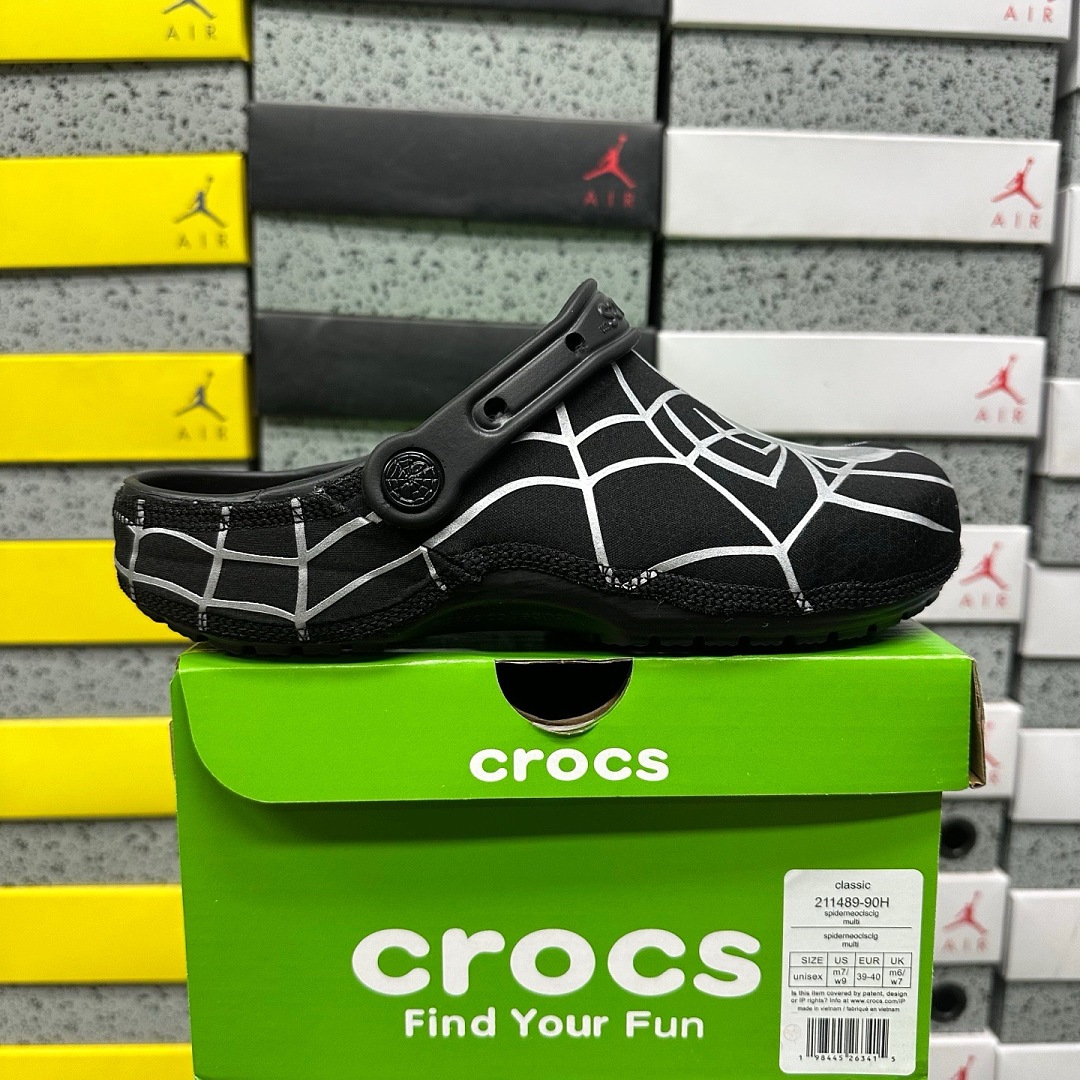 Crocs Black Silver