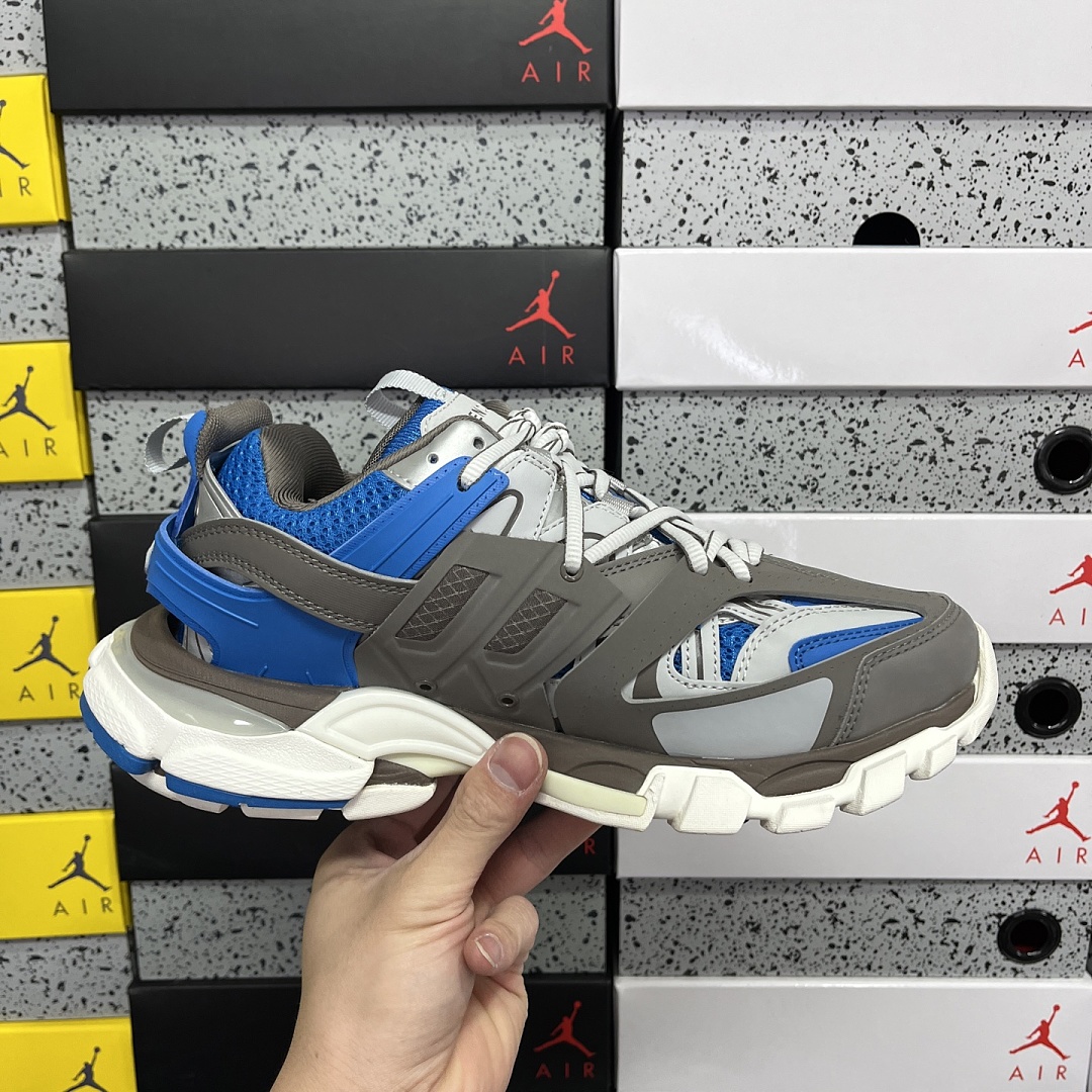 Balenciaga Track - Image 8
