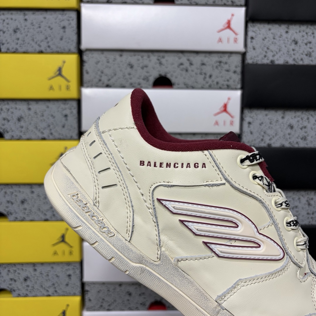 Balenciaga Hamptons Sneakers 9960 - Image 9