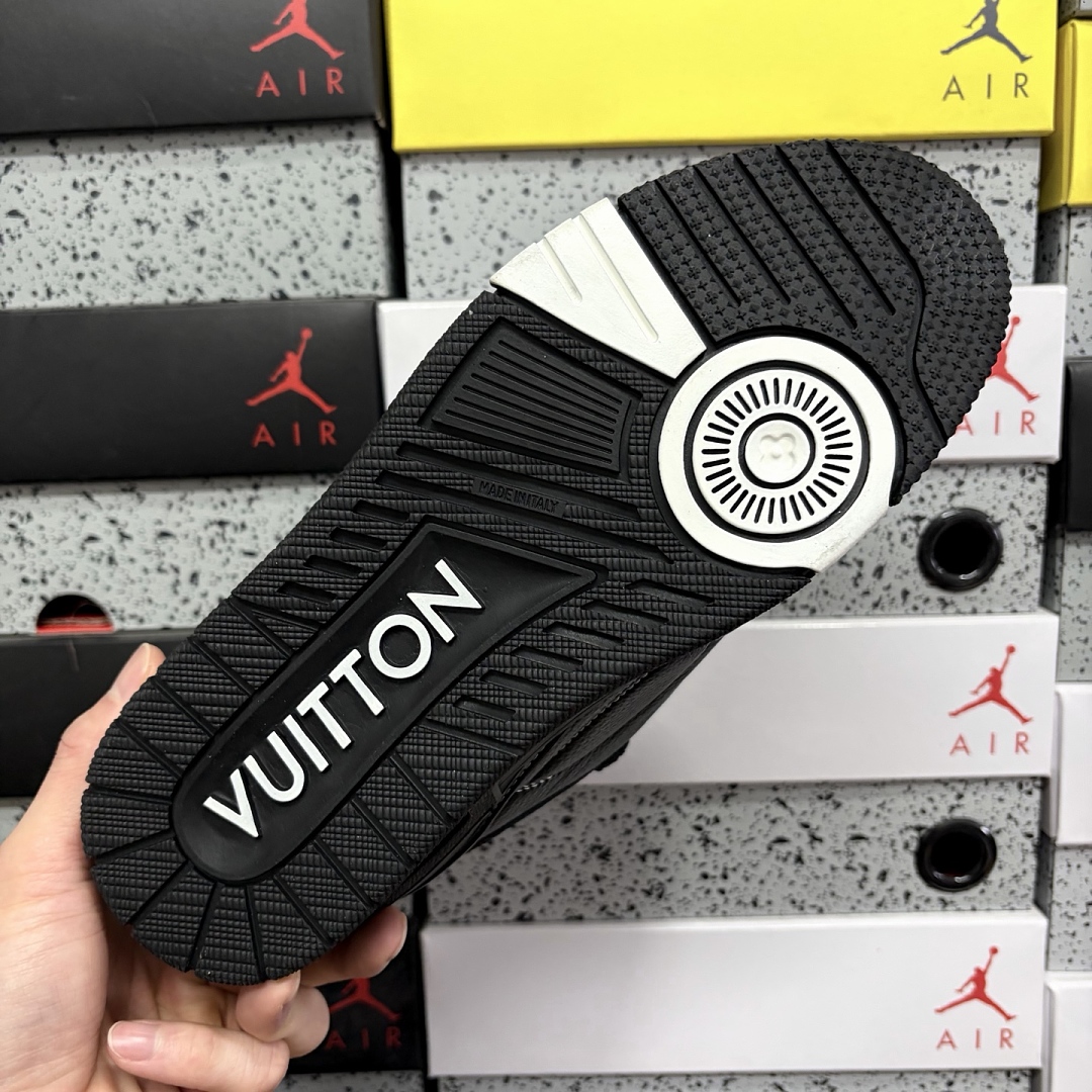 Louis Vuitton Skate Sneaker Clover - Image 2