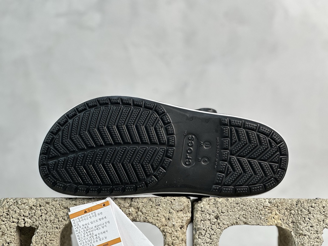 Crocs Classic Clog Baya - Image 6