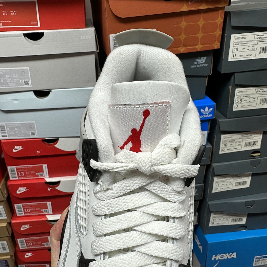 Nike White Cement - Image 4