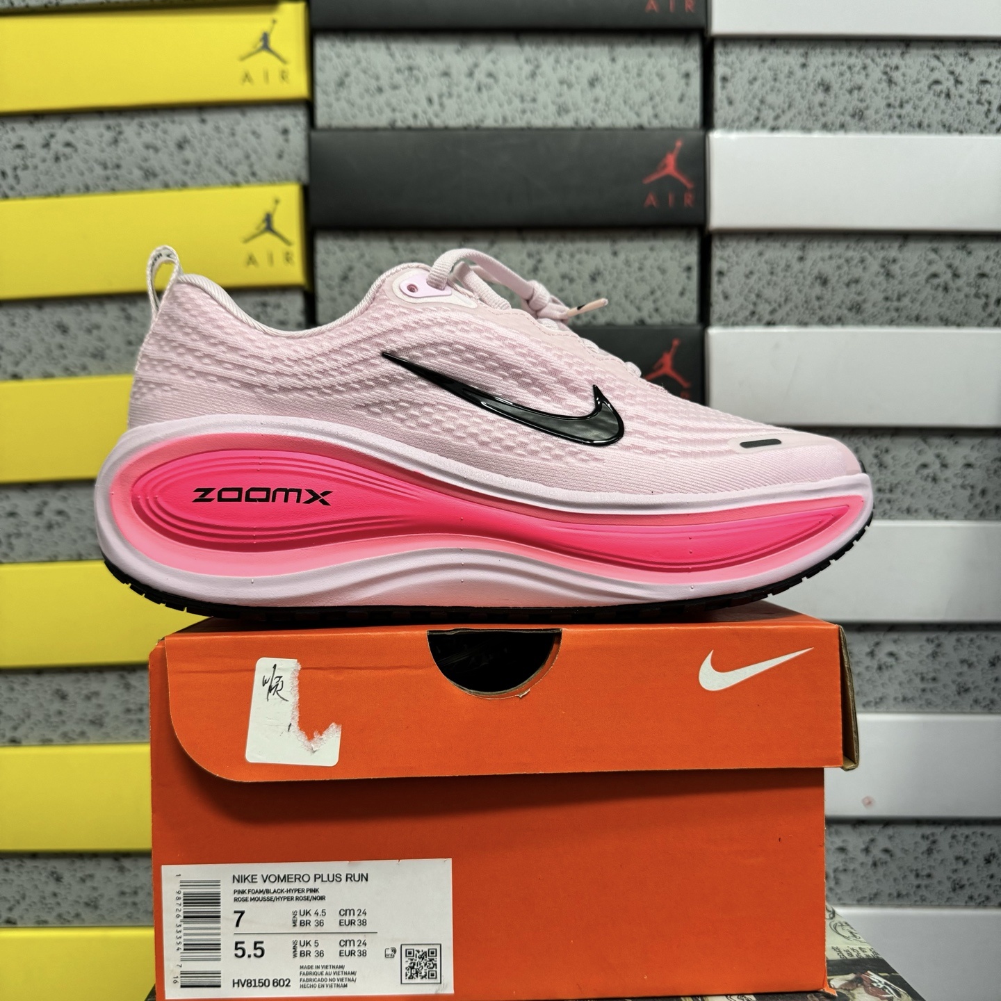 Nike Vomero Plus Pink Foam Hyper - Image 11