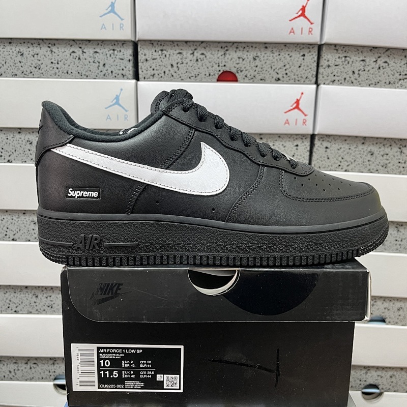 Nike Air Force 1 Low Supreme (Black White)