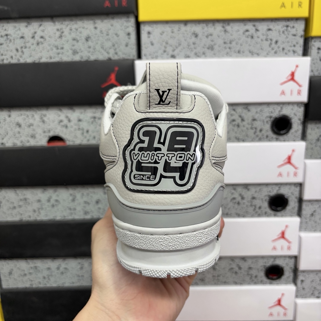 Louis Vuitton Skate Sneaker Clover - Image 3