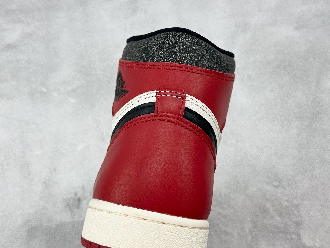 Chanel Jordan Air 1 Chicago - Image 6