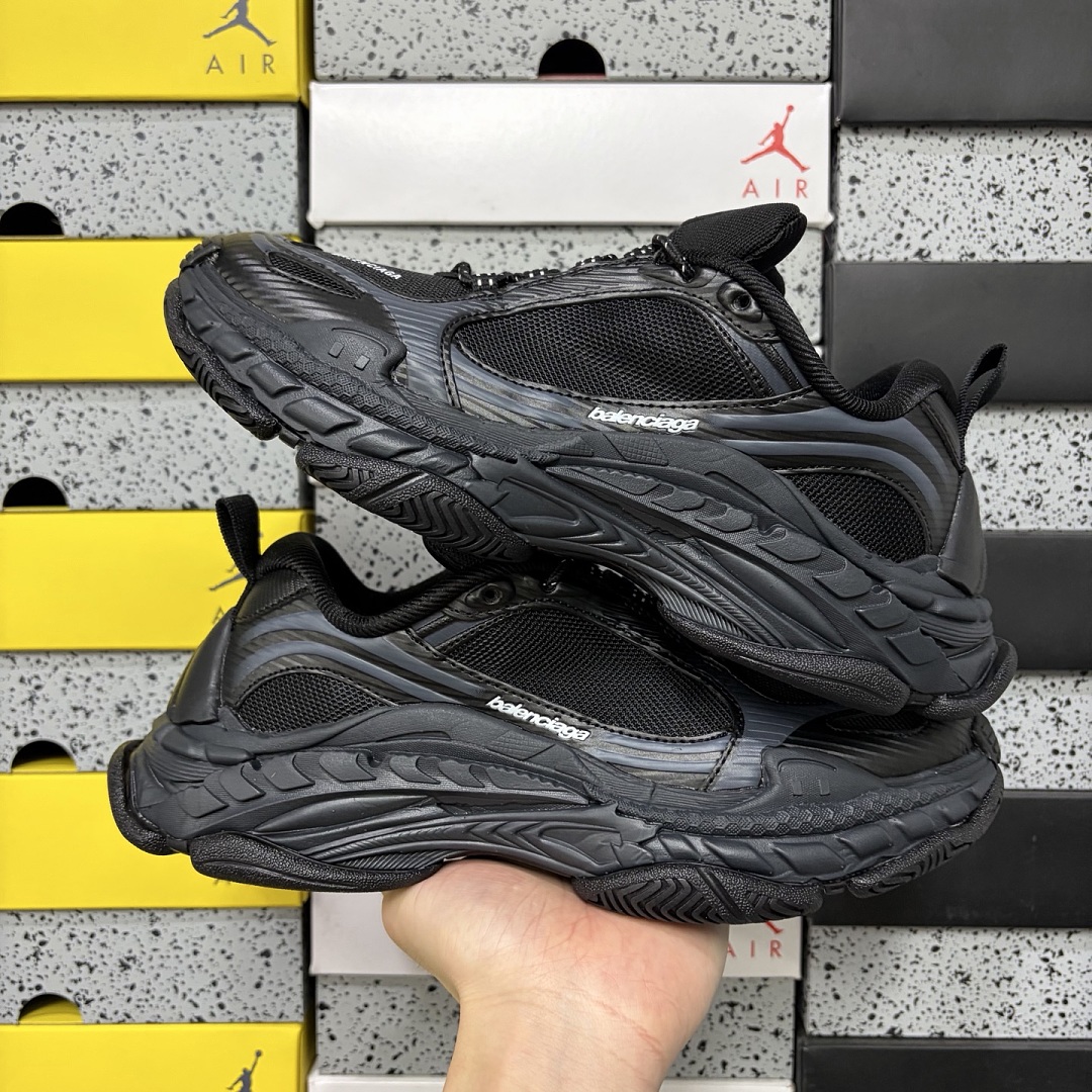 Balenciaga Triple S 2 - Image 12