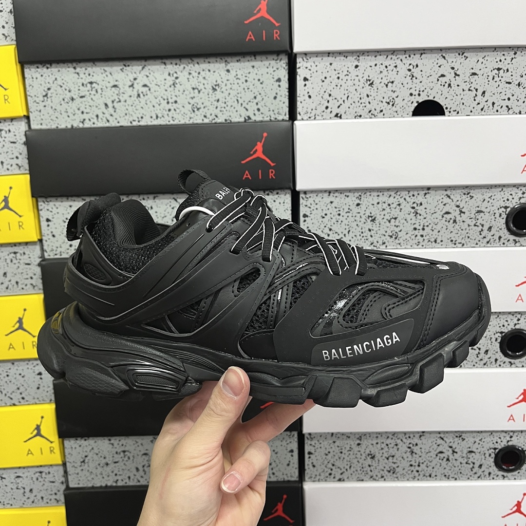 Balenciaga Track - Image 3