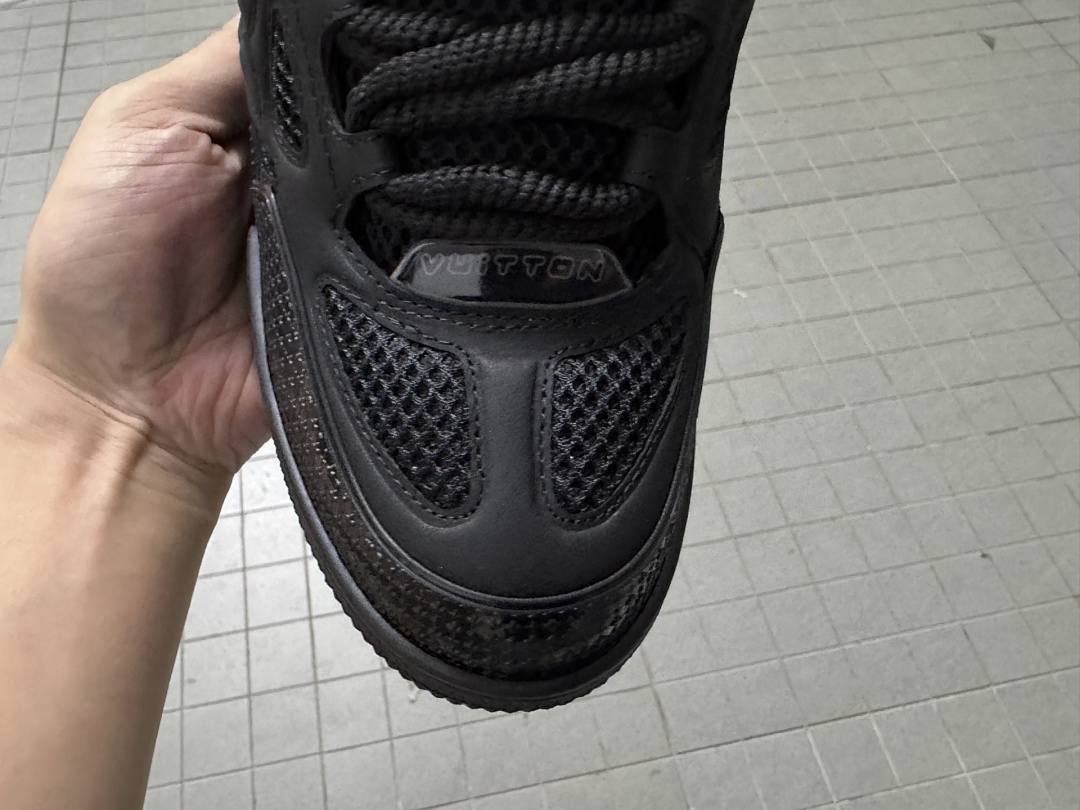 Louis Vuitton LV SkateBlack Sports Shoes - Image 8