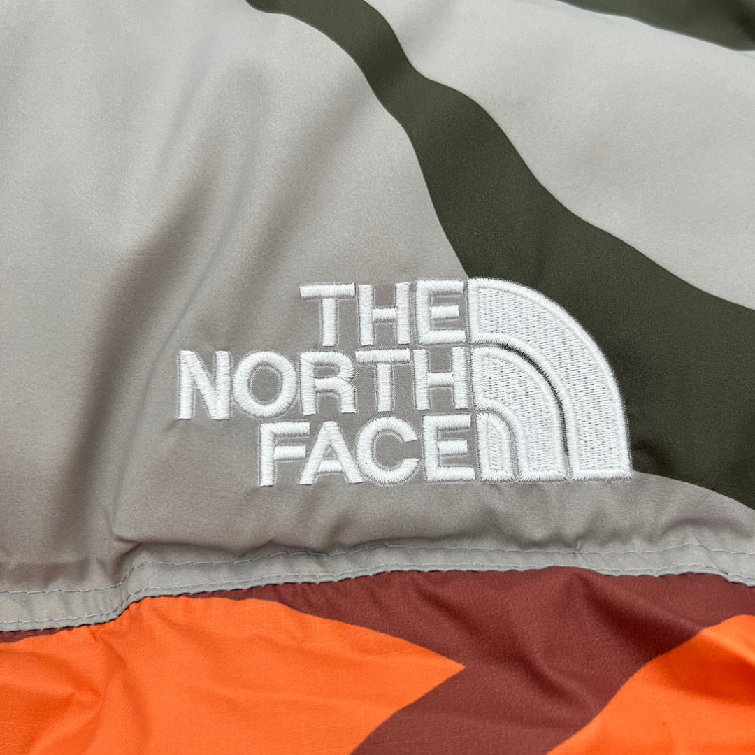 The North Face TNF 1996 Retro Nuptse 700 Fill Packable Jacket - Image 60
