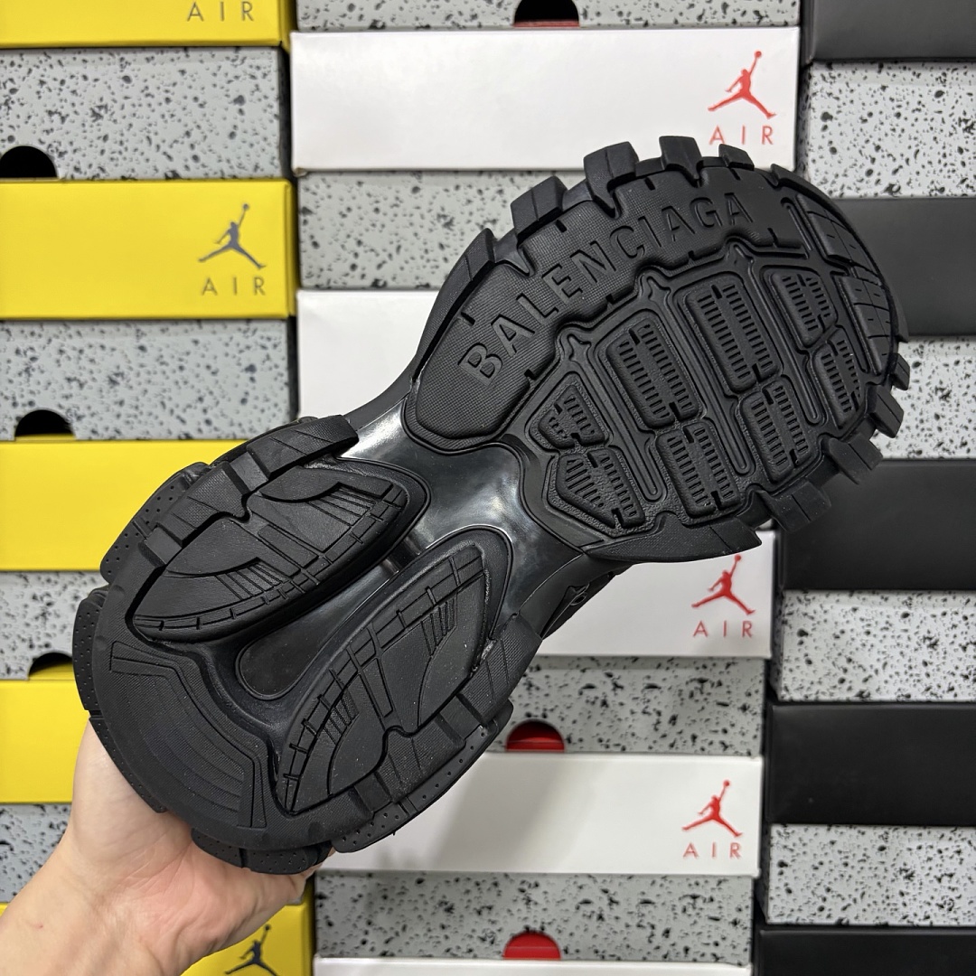 Balenciaga Track - Image 8