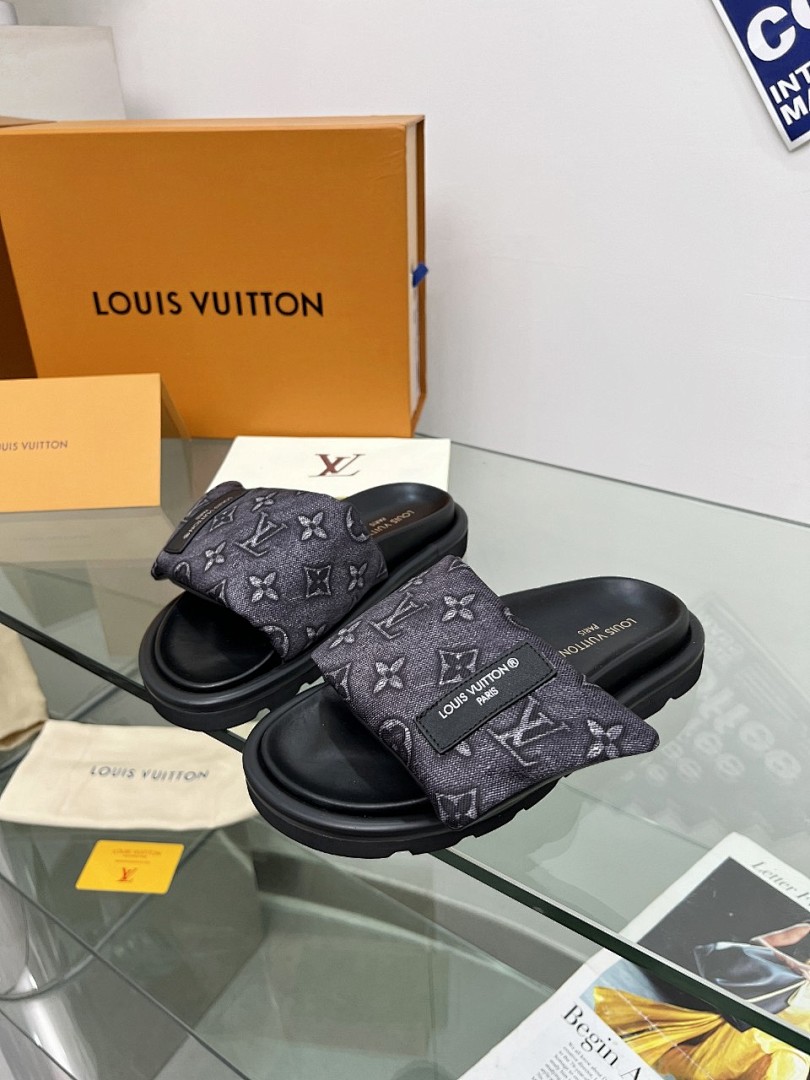 Louis Vuitton Velcro Slippers - Image 3
