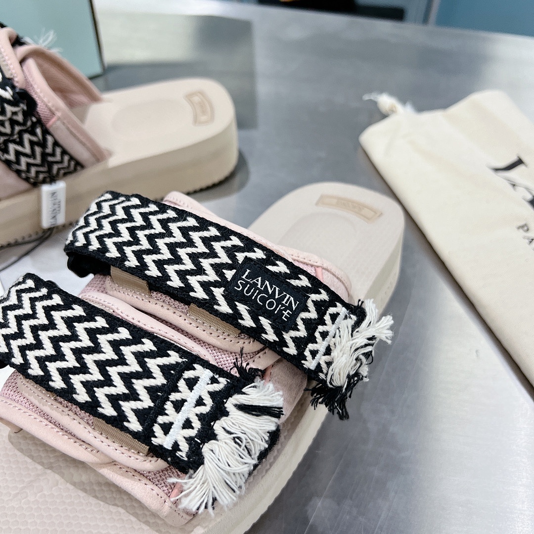 Lanvin SUICOKE X CURB Sandal - Image 23