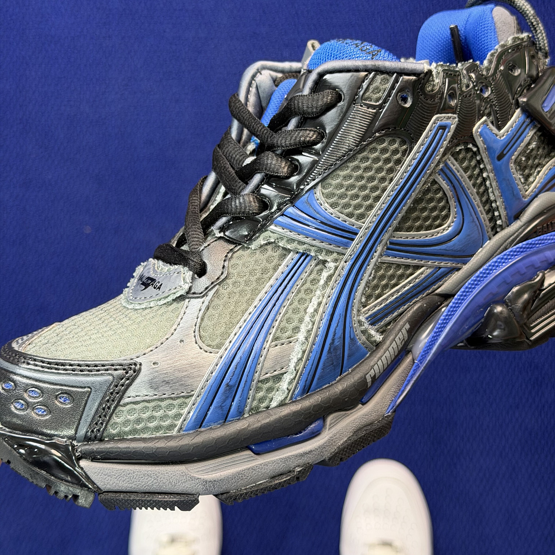 Balenciaga BLCG Runner 7.5 - Image 8
