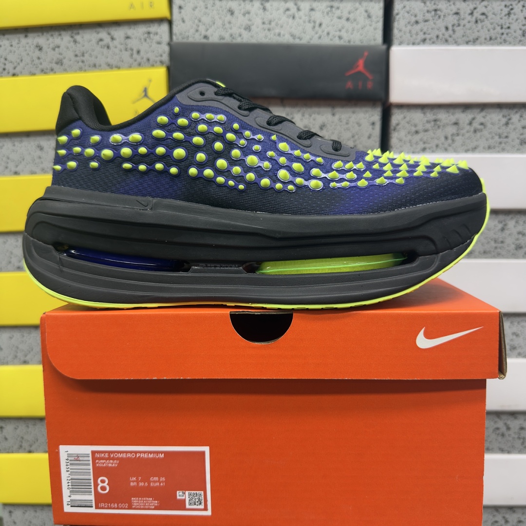 Nike Vomero Premium QS Black Volt Glow
