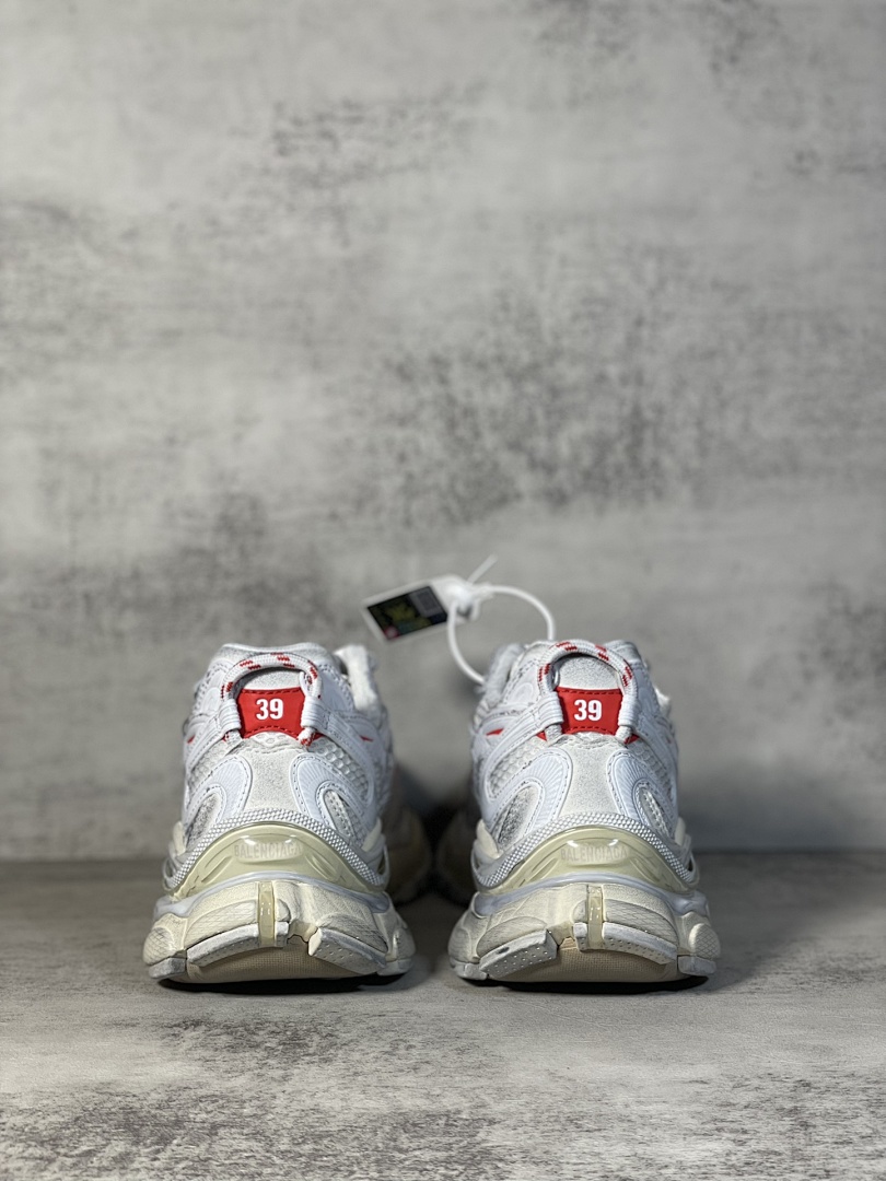 Balenciaga Runner 2.0 - Image 23