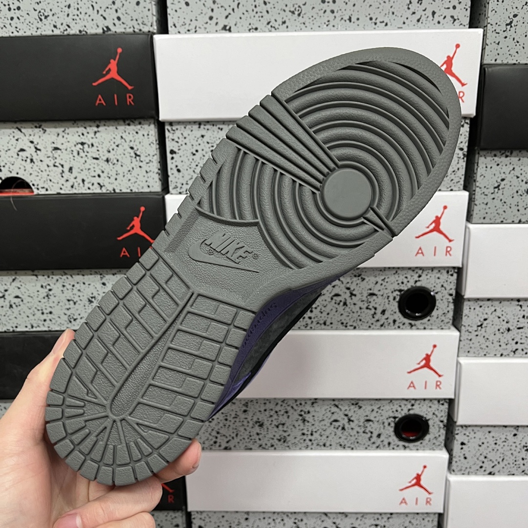Nike SB Dunk Low Supreme 94 Ink - Image 3