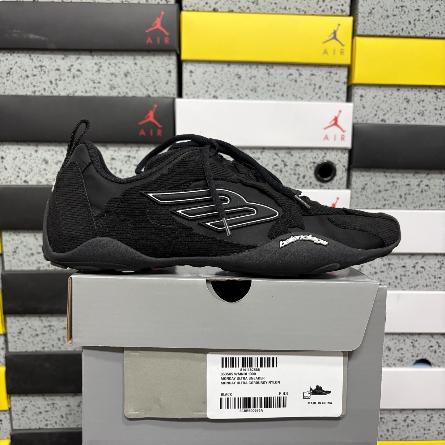 Balenciaga Monday UItra 21 Gen - Image 11