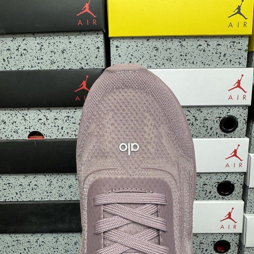 Alo Yoga Rnner A0590U_PLUM (PINK) - Image 2