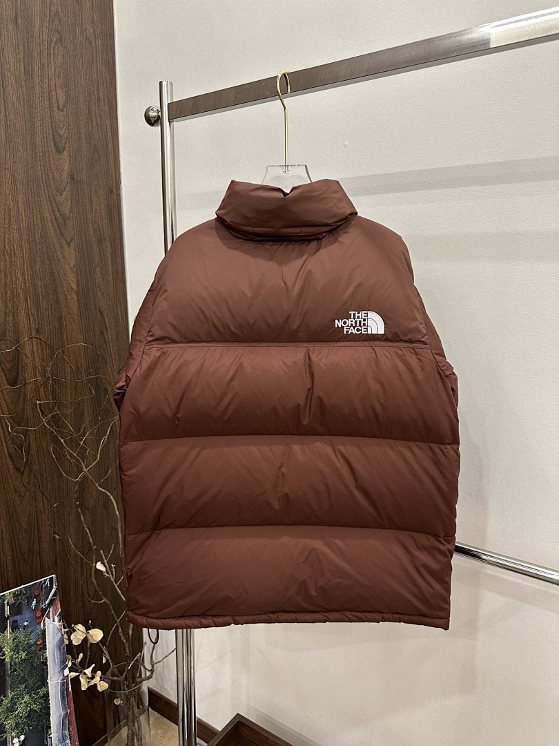 Chanel The North Face 1996 Retro Nuptse 700 Fill Packable Jacket - Image 74
