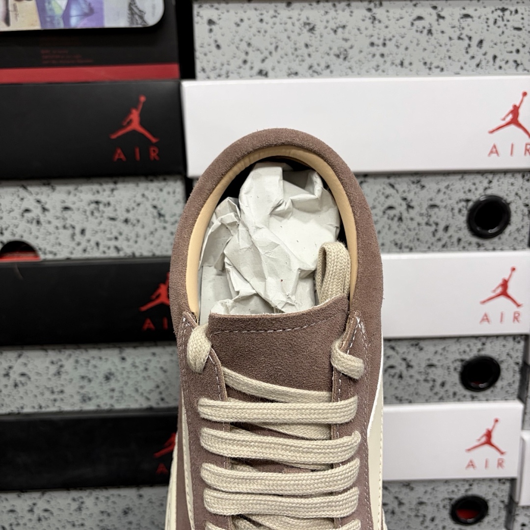 Rick Owens Vintage Sneaks - Image 10