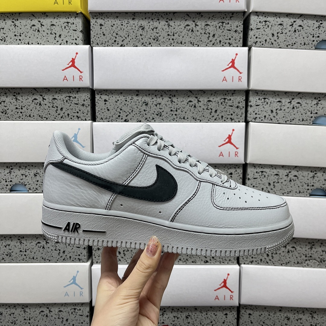 Nike Air Force 1 Low '07 LV8 - Image 8