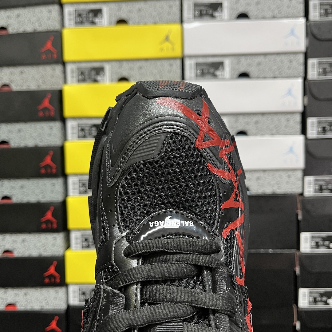 Balenciaga BLCG Runner 7.0 - Image 5