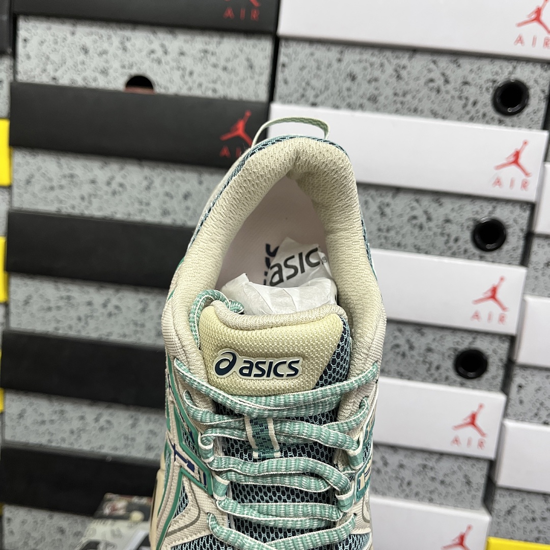 ASICS Gel-Kahana 8 1012A978-302 (Cream Green) - Image 3
